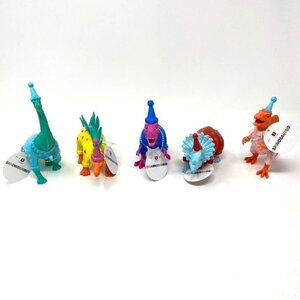 NWT Target Party Hat Colorful Dinosaur Figurine Plastic Pretend Play 1 Dino